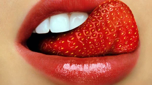 erdbeeren gesund frisch vitamine spurenelemente