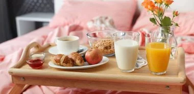 Frühstück im Bett- Wie die wichtigste Mahlzeit in 12 Ländern aussieht