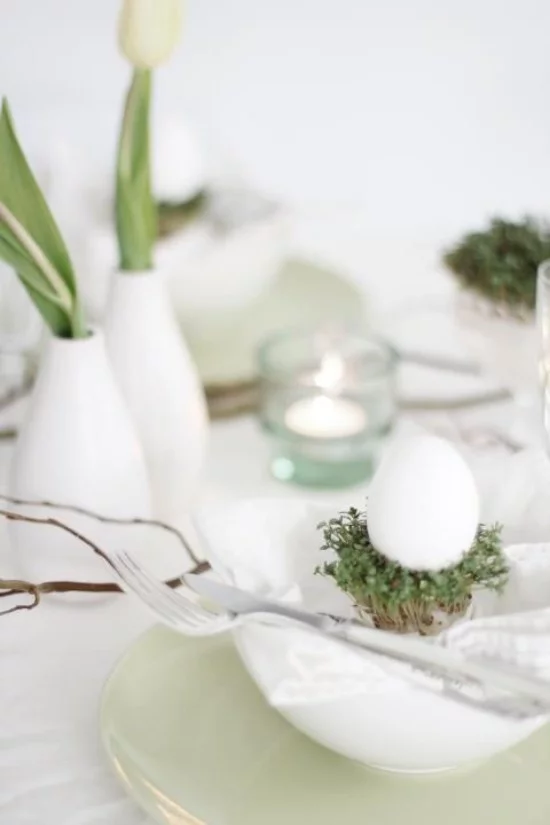Tischdeko Ostern im minimalistischen Stil