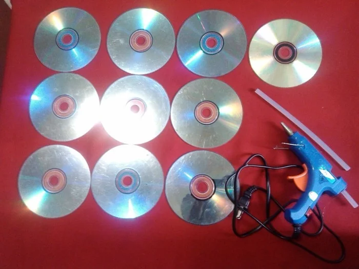 recycling bastelin mit cds upcycling ideen wand deko ideen