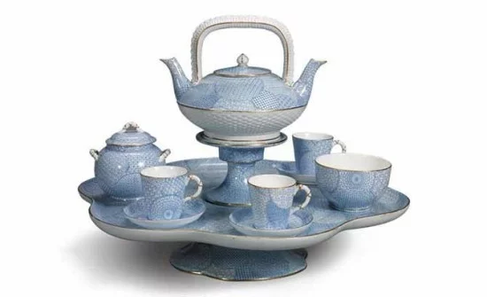Tea time auf englischer Art Teeservice in Blau