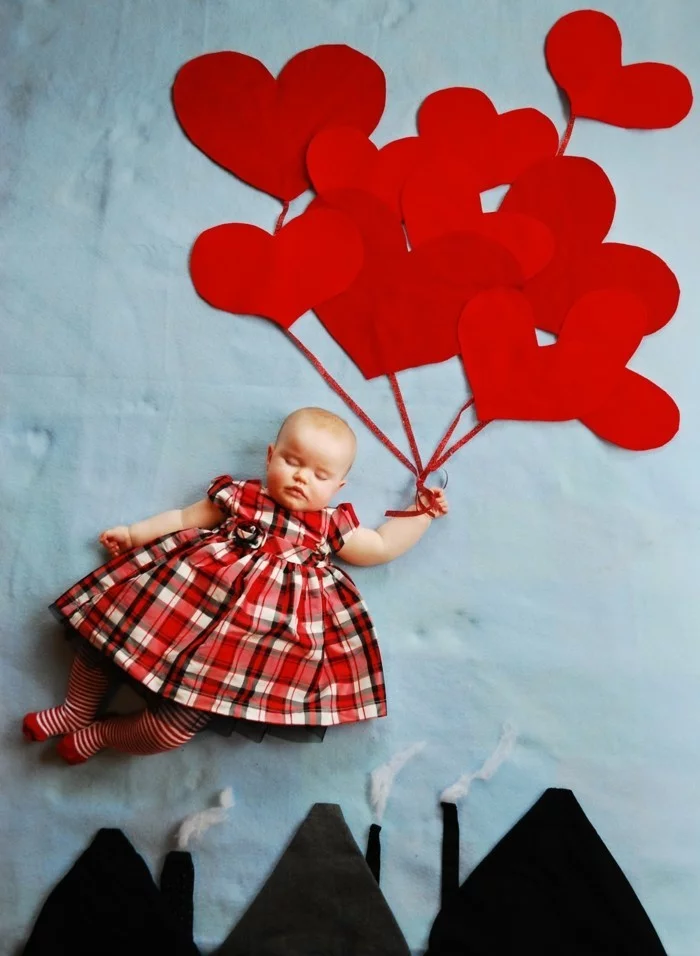 baby fotos ideen fotoshooting ideen kreativ lustige babybilder rot