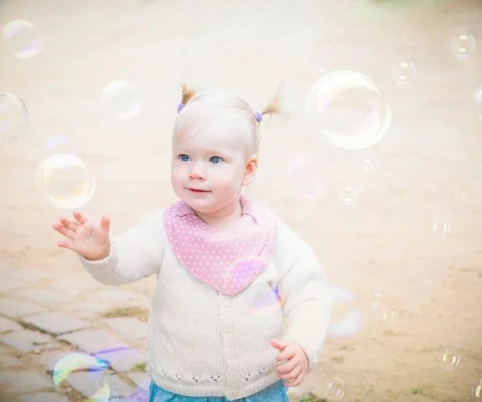 baby fotos ideen fotoshooting ideen kreativ lustige babybilder seifenblasen