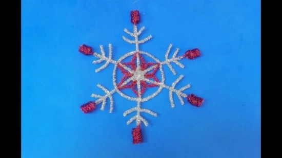 schneeflocken basteln aus pfeifenputzer zu weihnachten