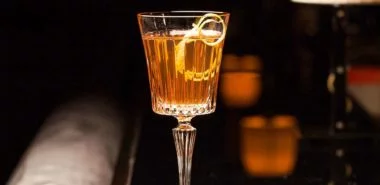 Festliche Cocktails – hier sind die perfekten Drinks für die Feiertage!