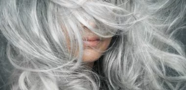 Experiment: Haare grau färben - einfache Methode und mehr zum Trend selbst!