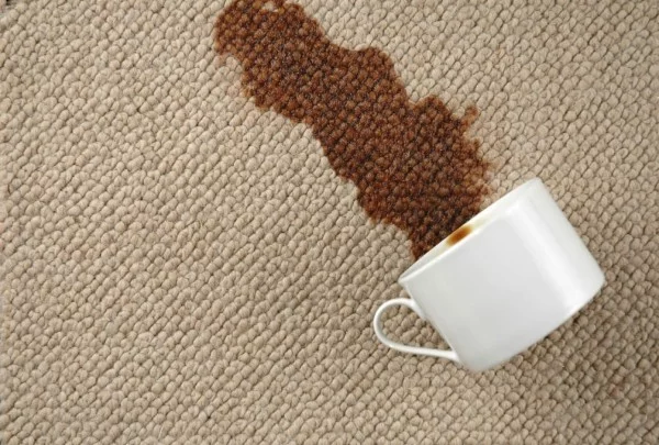 schnelle haushaltstipps kaffeflecken entfernen