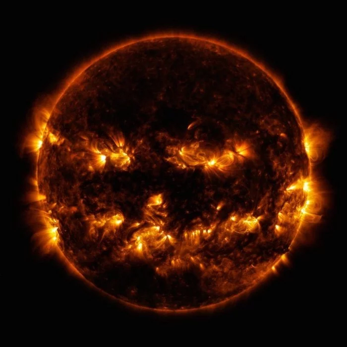 Das detaillierteste Foto, das je von der Sonne aufgenommen wurde halloween sonne nasa