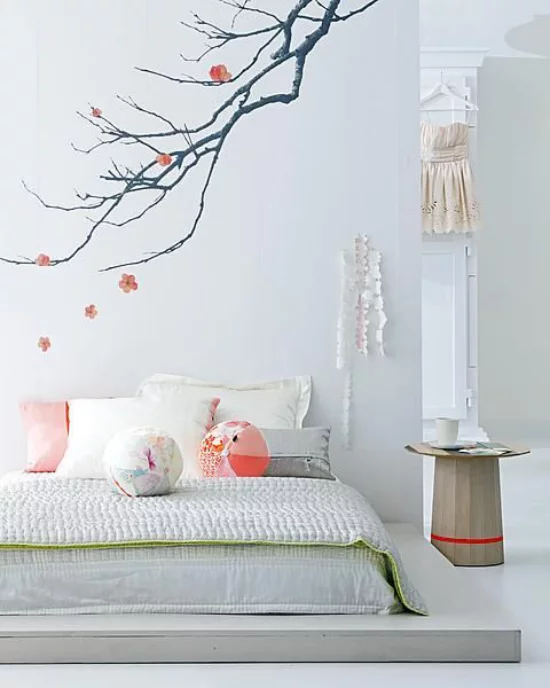 Frühlingsdeko mit Kirschblüten Wandtattoo im Schlafzimmer Abwechslung an der Wand