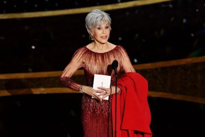 Oscars 2020 Jane Fonda perfekter Auftritt der Filmdiva graues Haar