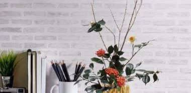 Ikebana - die japanische Blumensteckkunst und ihre Grundprinzipien