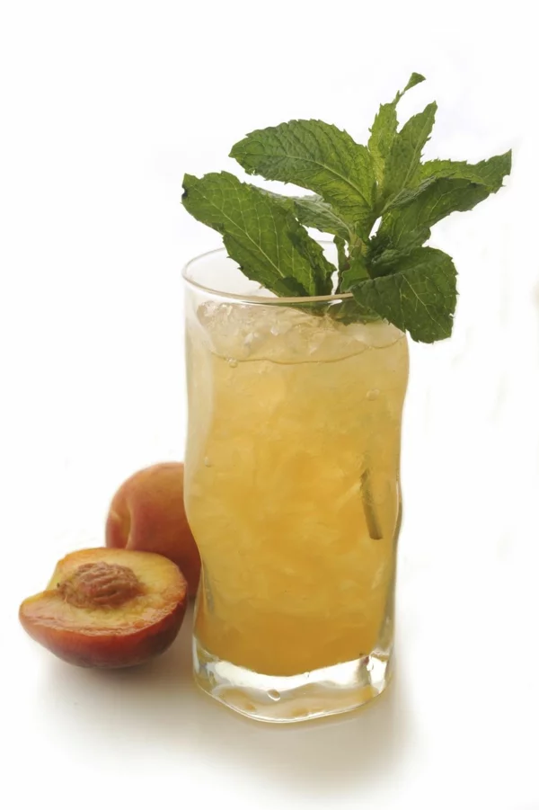 Mocktail Rezepte alkoholfreie Cocktails Rezepte Ginger Peach Soda