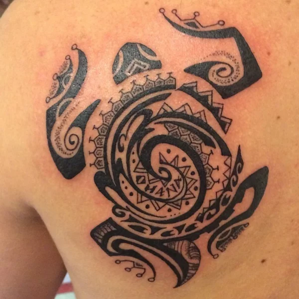 maori rücken ohana tattoo schildkröte