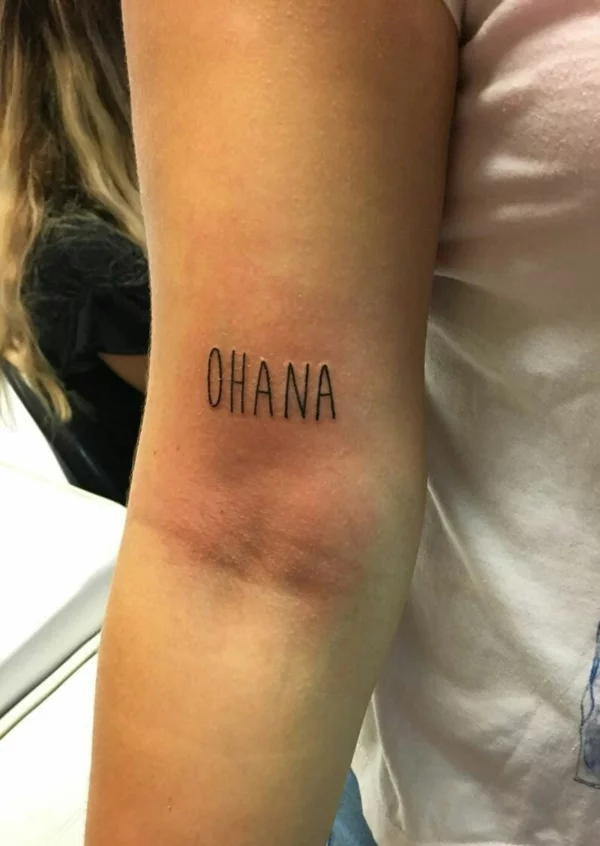 ohana tattoo schrift damen tätowierung