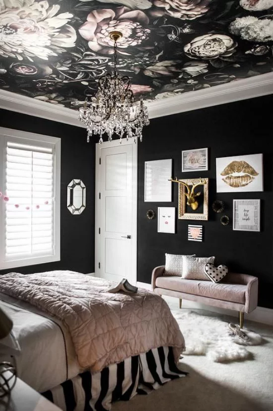 Schlafzimmer Ideen in Schwarz und Rosa gemütliches Zimmer schwarze Wand Wanddekoration