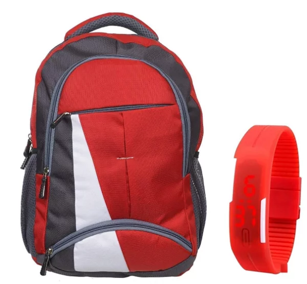 Schultasche mit roter Farbe