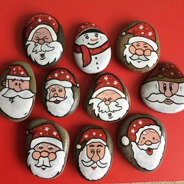Steine bemalen zu Weihnachten – künstlerische Ideen und Tipps für eine festliche Winterdeko weihnachtsmann verschiedene gesichter