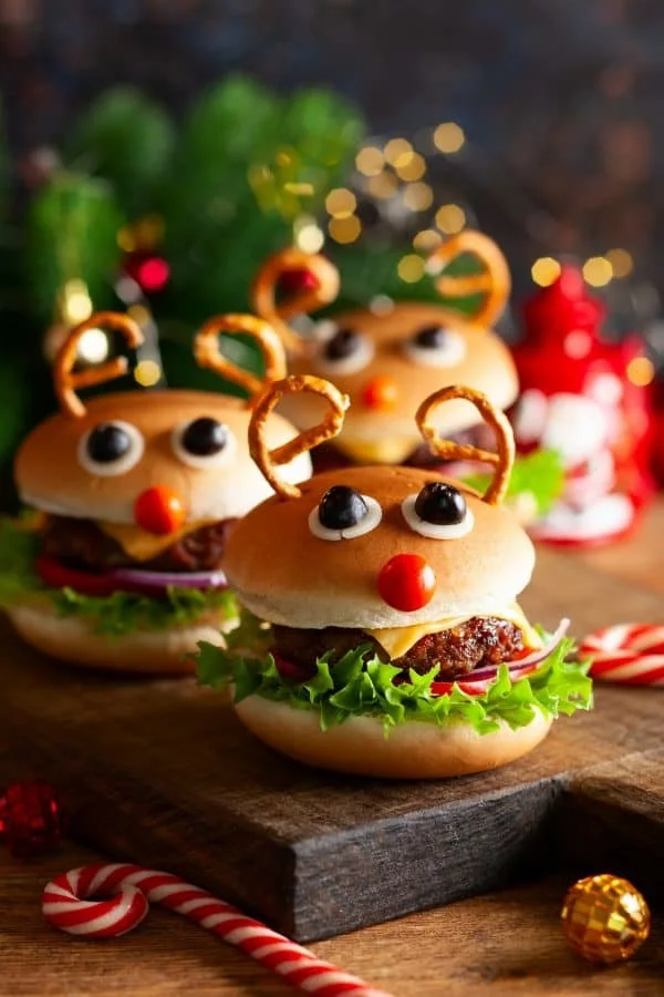 Weihnachtsmenü Ideen und Tipps Weihnachtsfeier veranstalten thematische Burger