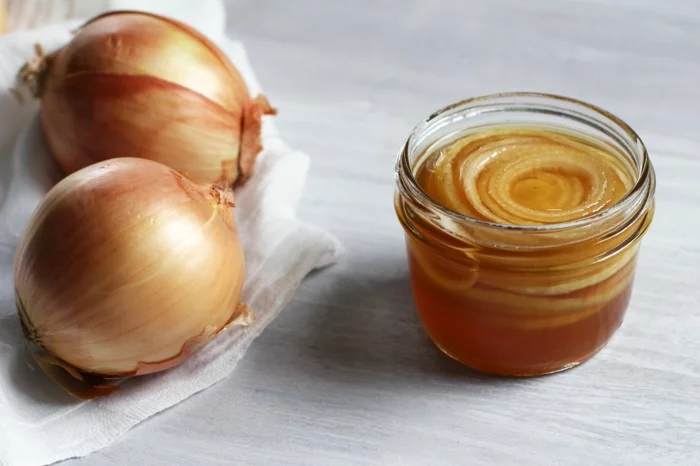 hausmittel gegen reizhusten hustensaft selber machen zwiebel unf honig