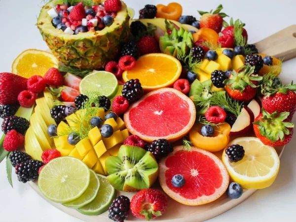 Gesündestes Obst Top 5 der nahrhaftesten Sorten obstsalat bunt gesund