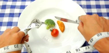 Crash Diät – Hier ist alles, was Sie darüber wissen sollten