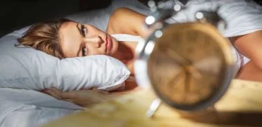 Gibt es natürliche Schlafmittel, die das Einschlafen erleichtern? - 5 Tipps für einen gesunden Schlaf