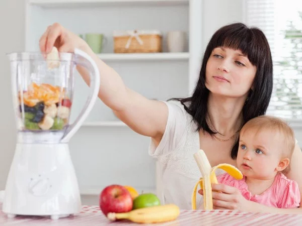 Babybrei Rezepte und Tipps für eine gesunde und schmackhafte Beikost baby essen zubereiten