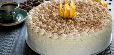Tiramisu Torte – köstliches und einfaches Rezept für jeden festlichen Anlass