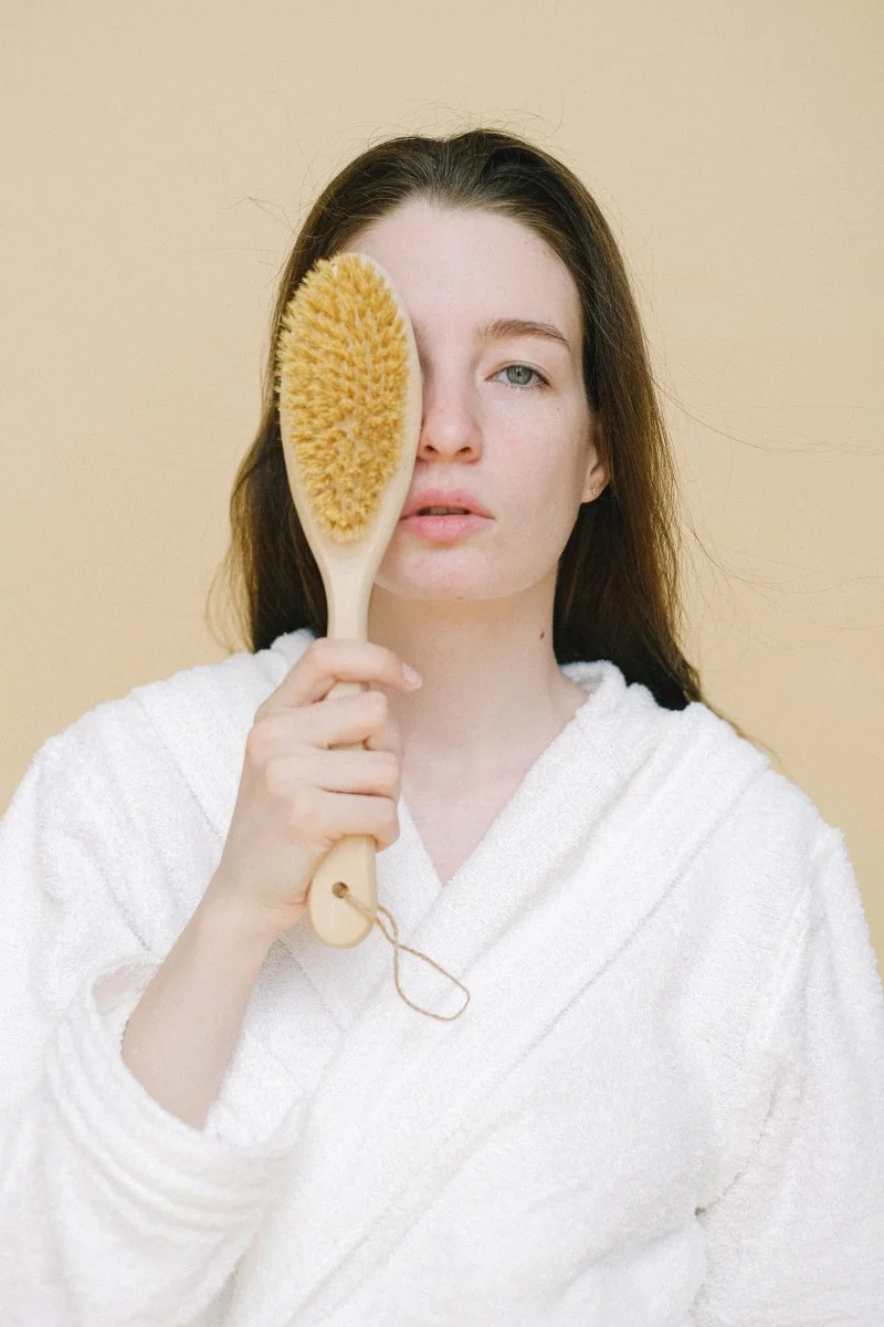 Haare waschen ohne Shampoo – Wie sinnvoll ist No-Poo naturborsten buerste haare gesund