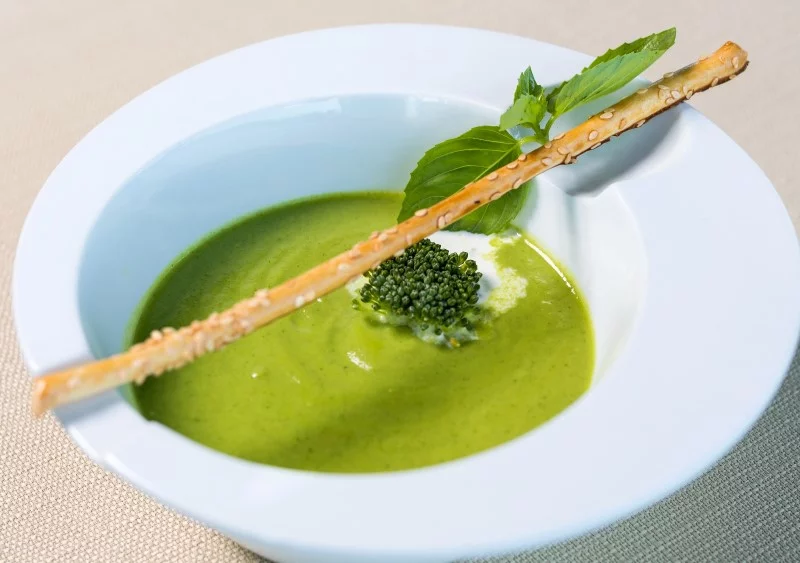 Salatsuppe – Zero Waste Food Trend mit Liebe zur Natur gruene cremesuppe rezept