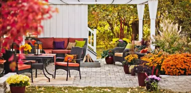 Herbstdeko draußen – 25 Ideen, wie Sie Farbe vor die Haustür bringen!