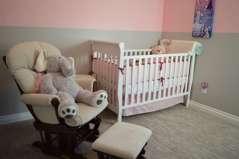 wandfarben kombinieren babyzimmer gestalten farbige wandgestaltung