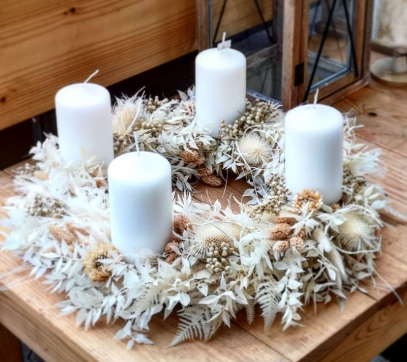 DIY Adventskranz mit Trockenblumen Inspiration