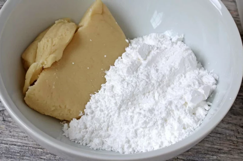 marzipankartoffeln selber machen rezepte mit marzipanfiguren puderzucker